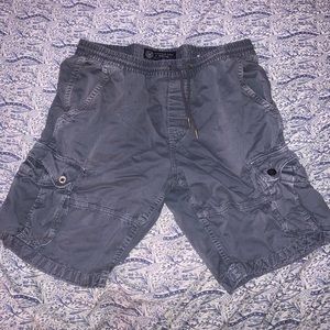 American Eagle Gray Cargo Shorts Size: L